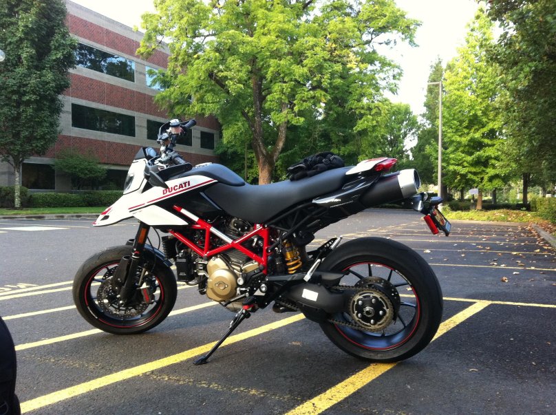 Ducati Hypermotard 1100 EVO