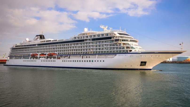 Лайнер Викинг Скай
