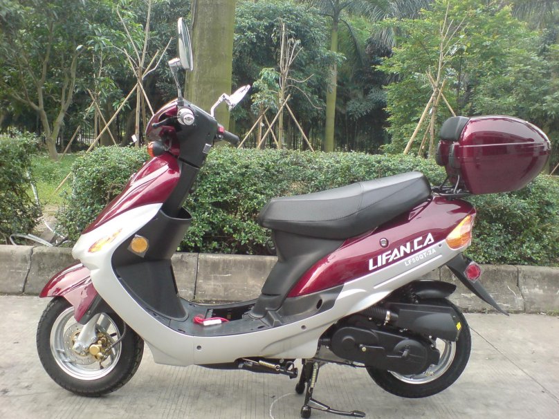 Скутер Лифан 50