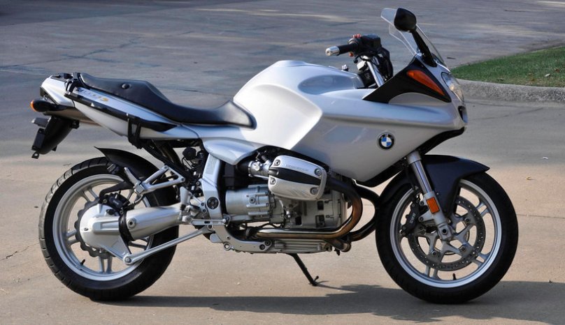 BMW r1100s
