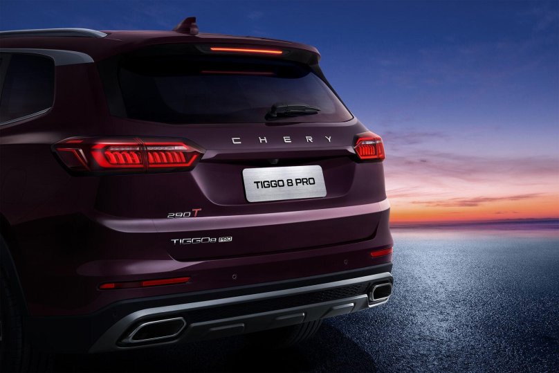 Чери Тигго 8 про сзади