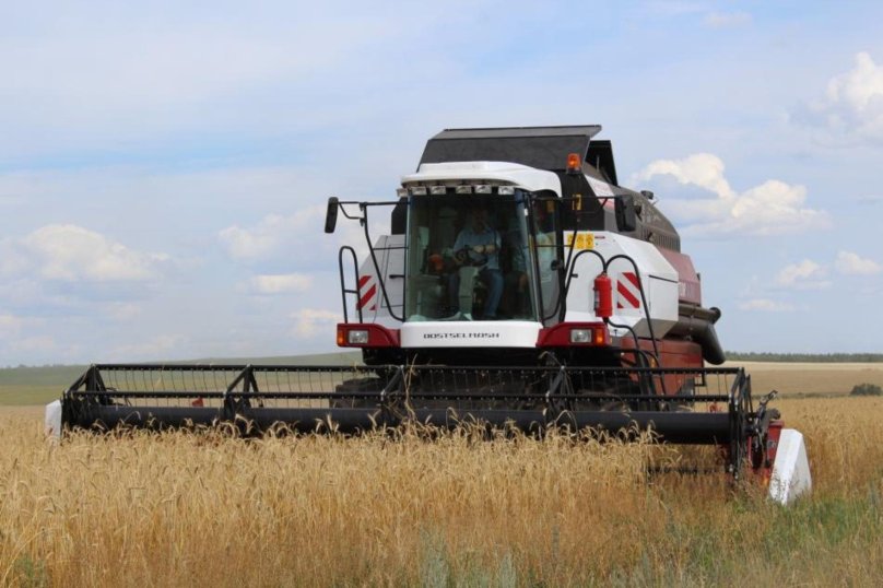 Комбайн вектор 410