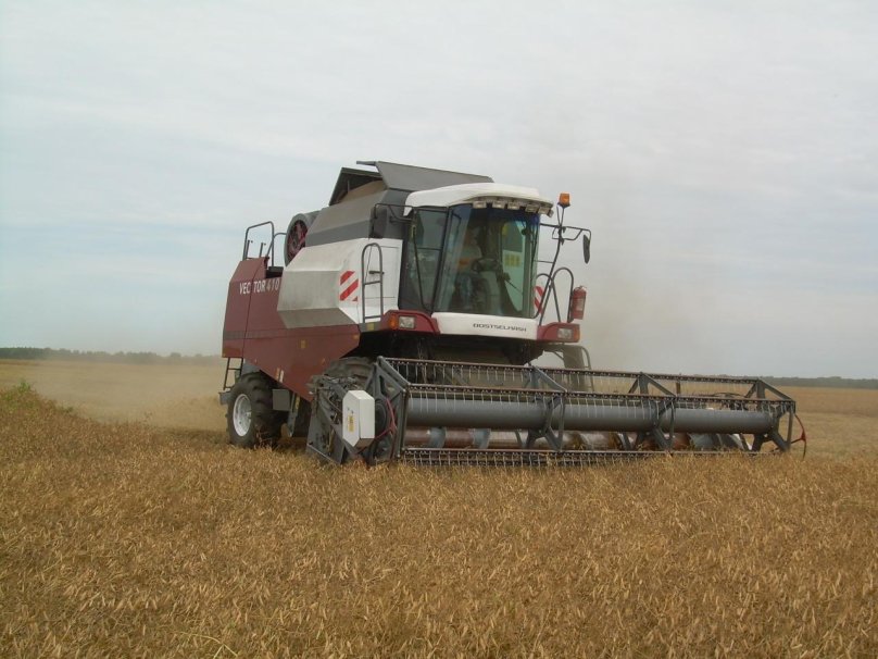 Комбайн вектор 420 410