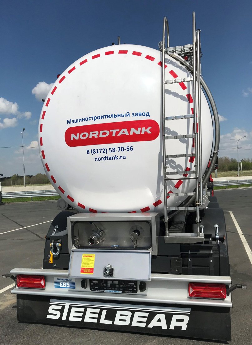 Вакуумная полуприцеп-цистерна ЛКТ-5в