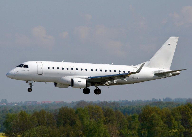 Embraer e170