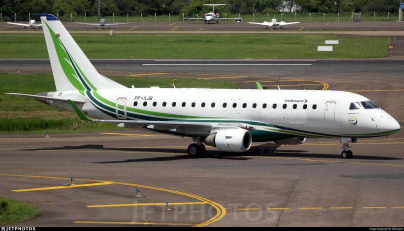 Embraer rj170 s7