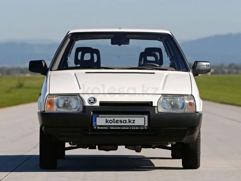 Шкода Фаворит седан