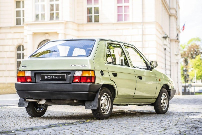Skoda Favorit sedan