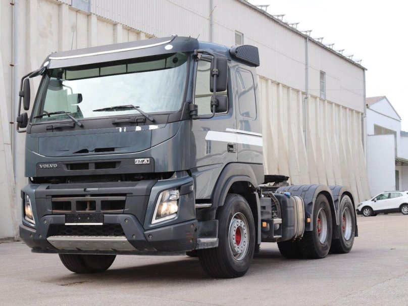 Volvo FMX 460 10x4
