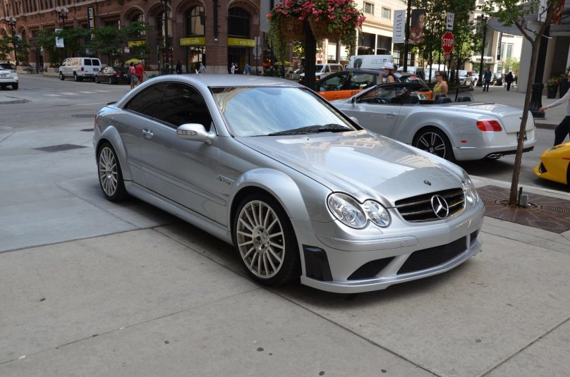 Mercedes-Benz w209 CLK 63 AMG