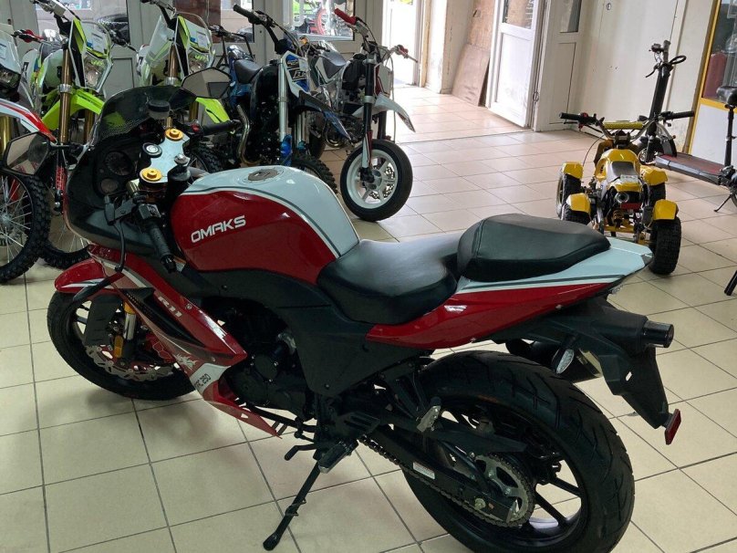 Мотоцикл Omaks Motrac r11 jj250