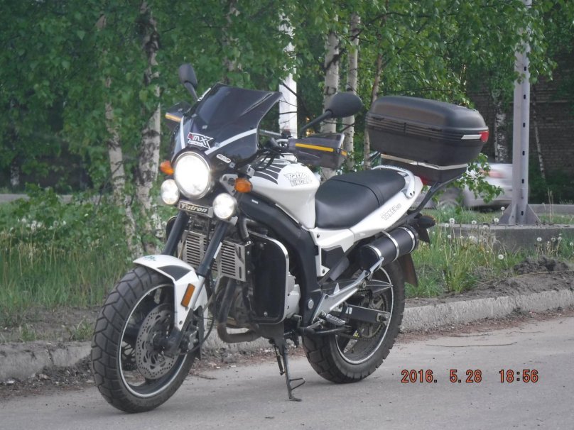 Мотоцикл патрон Такер