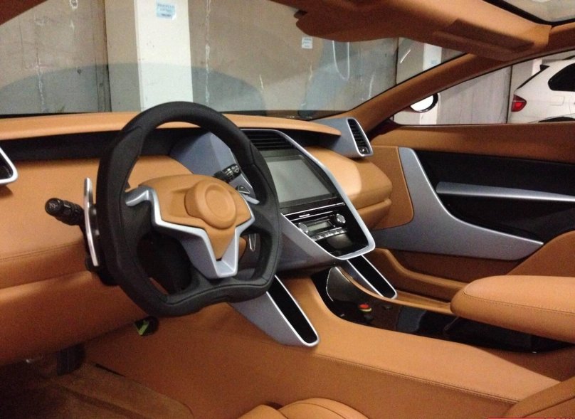 Суперкар Laraki