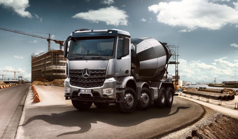 Mercedes-Benz Arocs