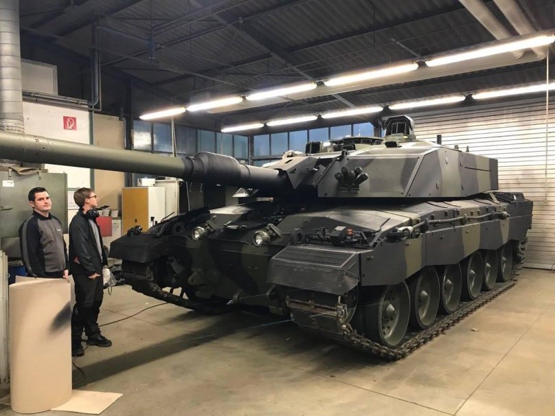 Challenger 2 танк