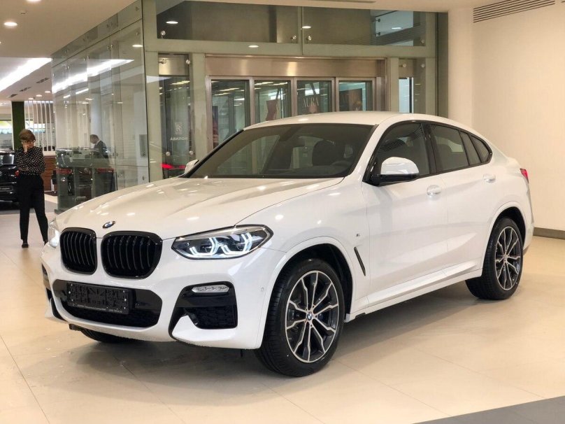BMW x4 белая