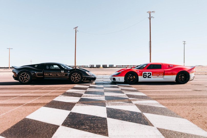 Лотус бренд автомобиля