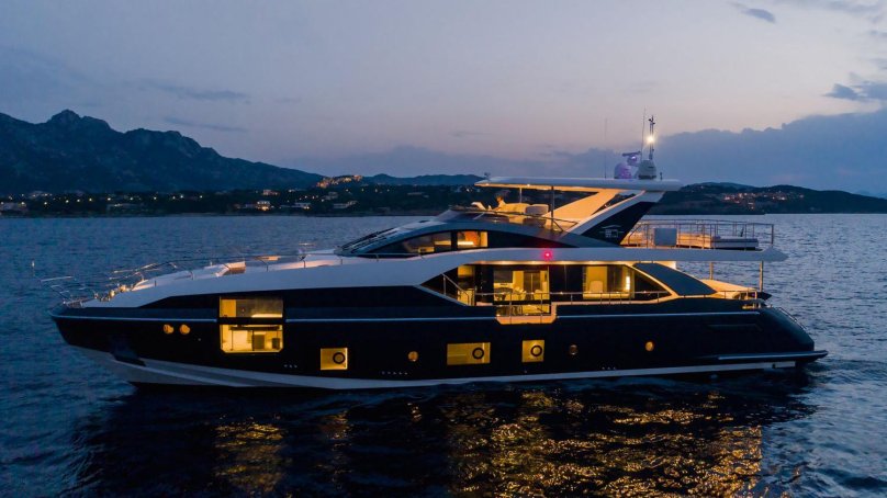 Яхта Azimut grande