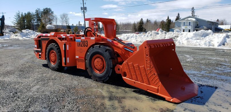 ПДМ Sandvik lh203