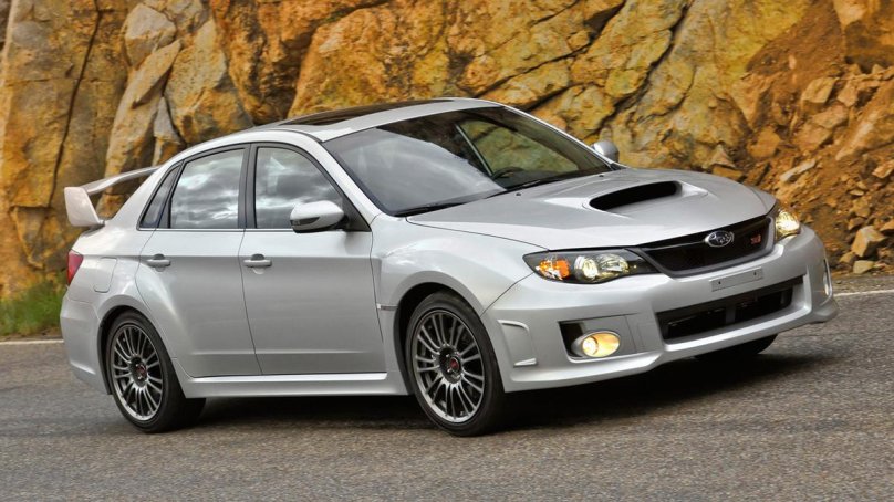 Субару WRX STI 2011