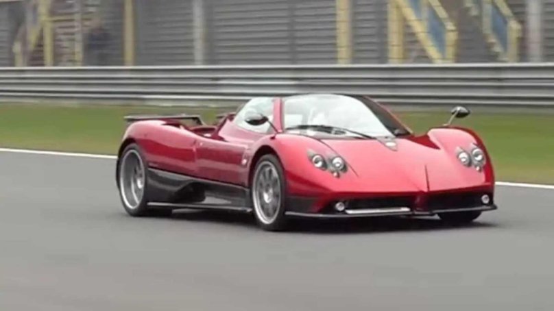 Пагани зонда родстер f