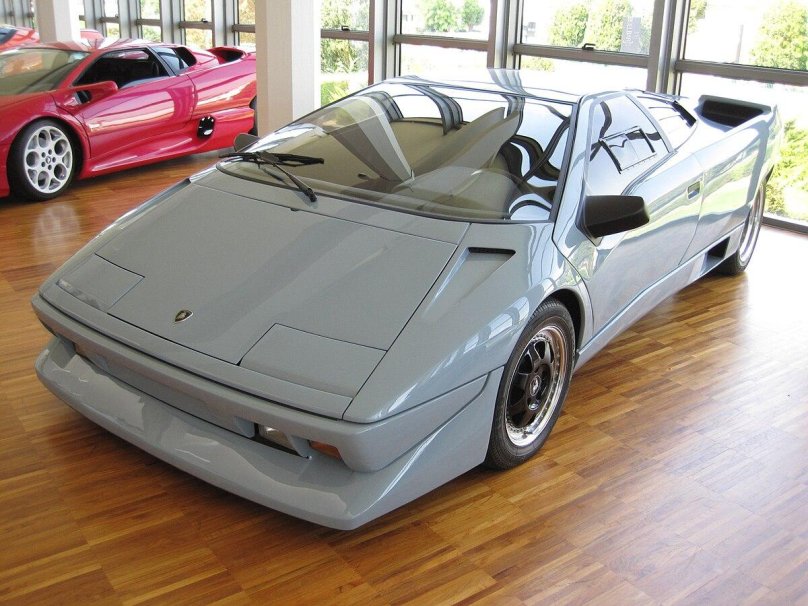 Lamborghini Diablo p132