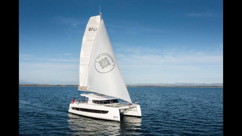 Катамаран Bali 4.2