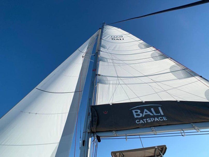 Мотылек яхта швертбот