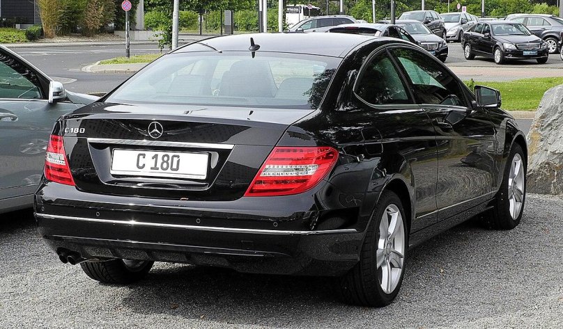 Mercedes Benz c180