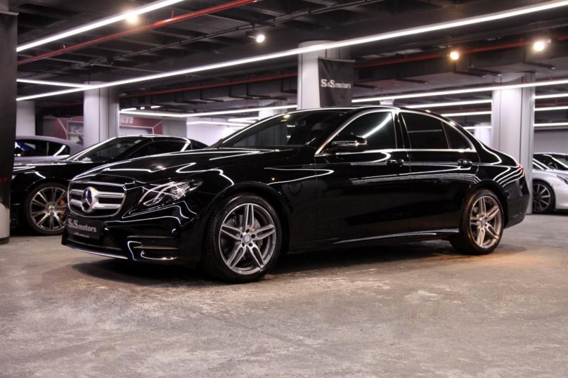 Мерседес e180 AMG