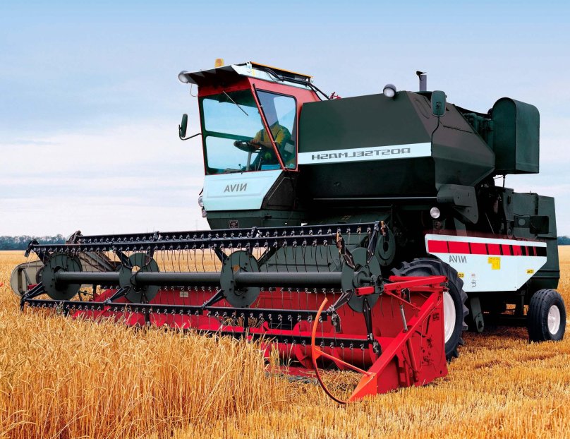 Комбайн Нива Ростсельмаш