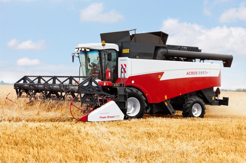 Комбайн Акрос 595