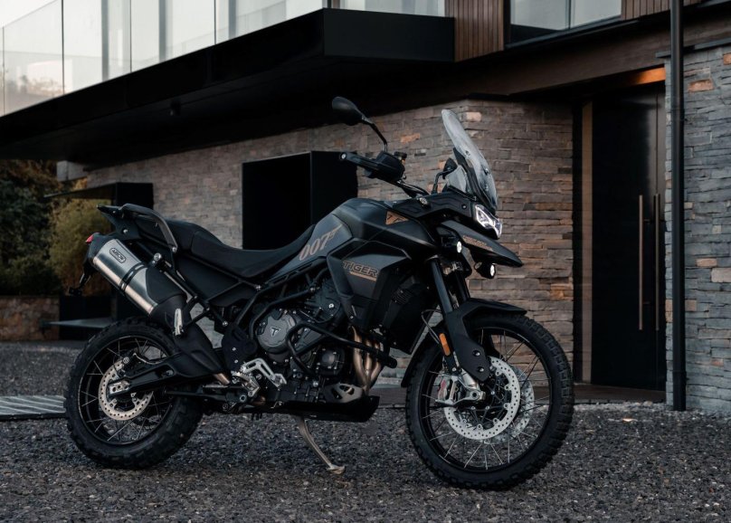 Triumph Tiger 900 Bond Edition