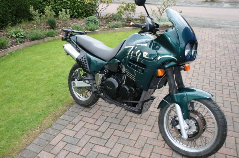 Триумф Тайгер 900 1998