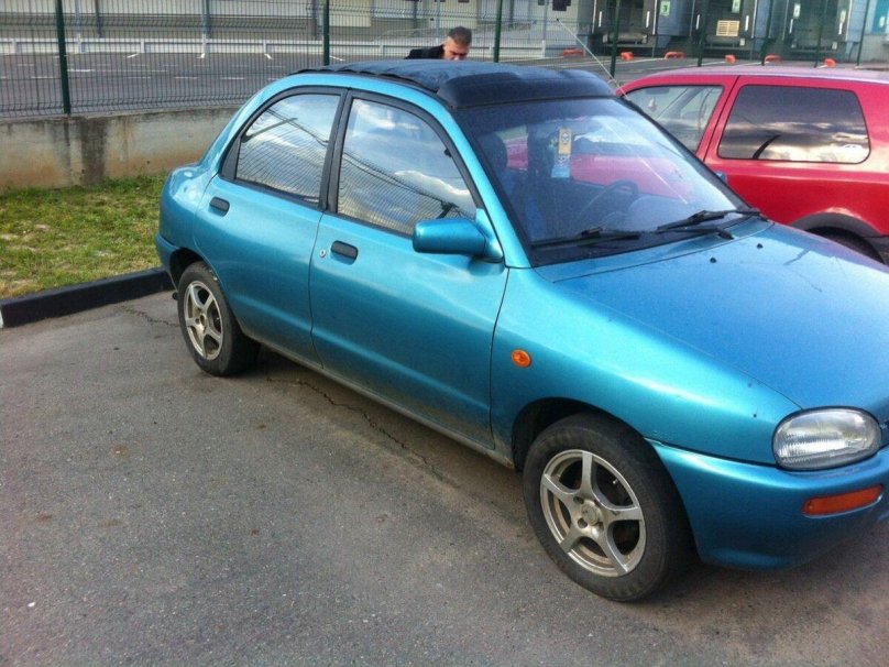 Mazda 121 1993