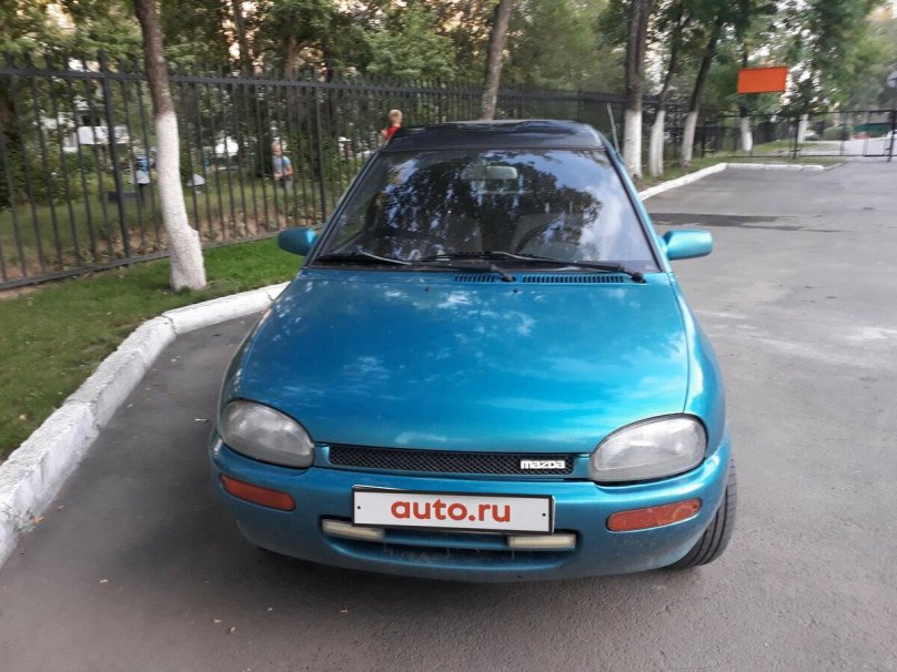 Mazda 121 1992