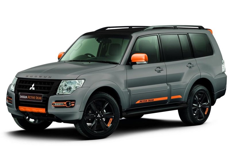 Mitsubishi Pajero Шогун 2013