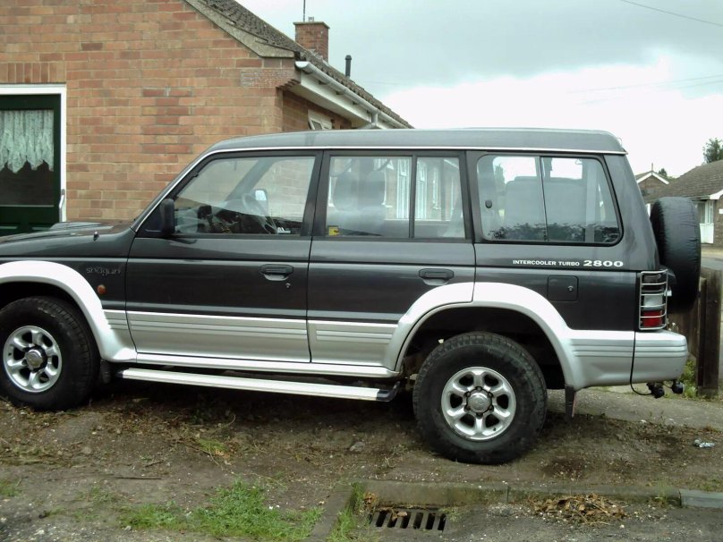 Mitsubishi Pajero 1995