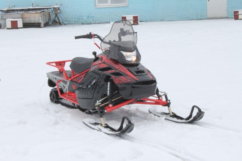 Снегоход Ирбис СФ 200