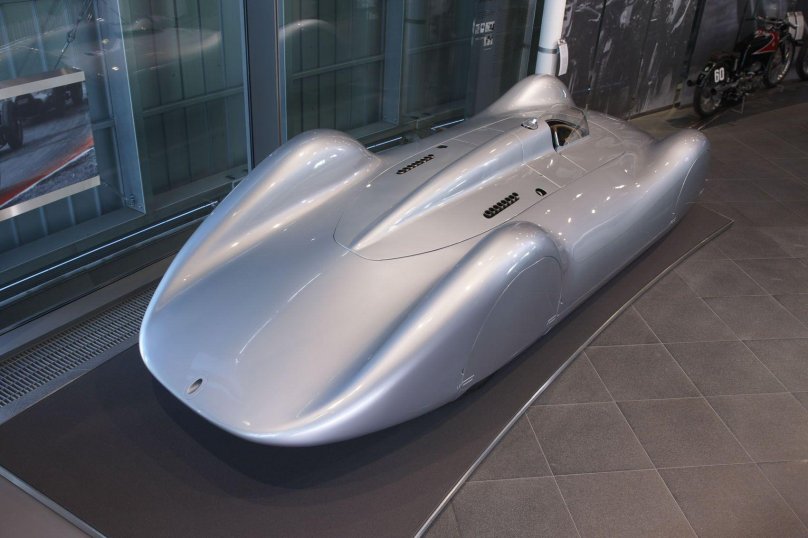 Audi auto Union v16 Type c Streamliner
