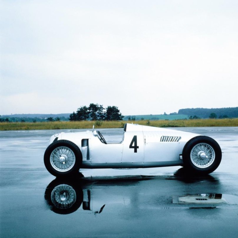 Среднемоторная ауто Юнион