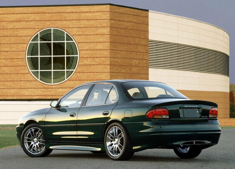 Олдсмобиль Алеро