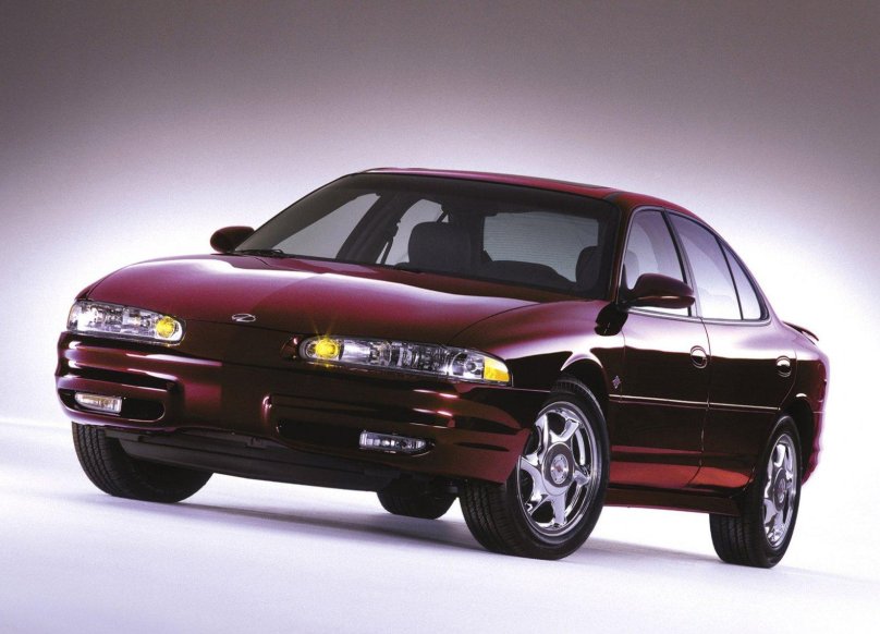 Oldsmobile Aurora 2002