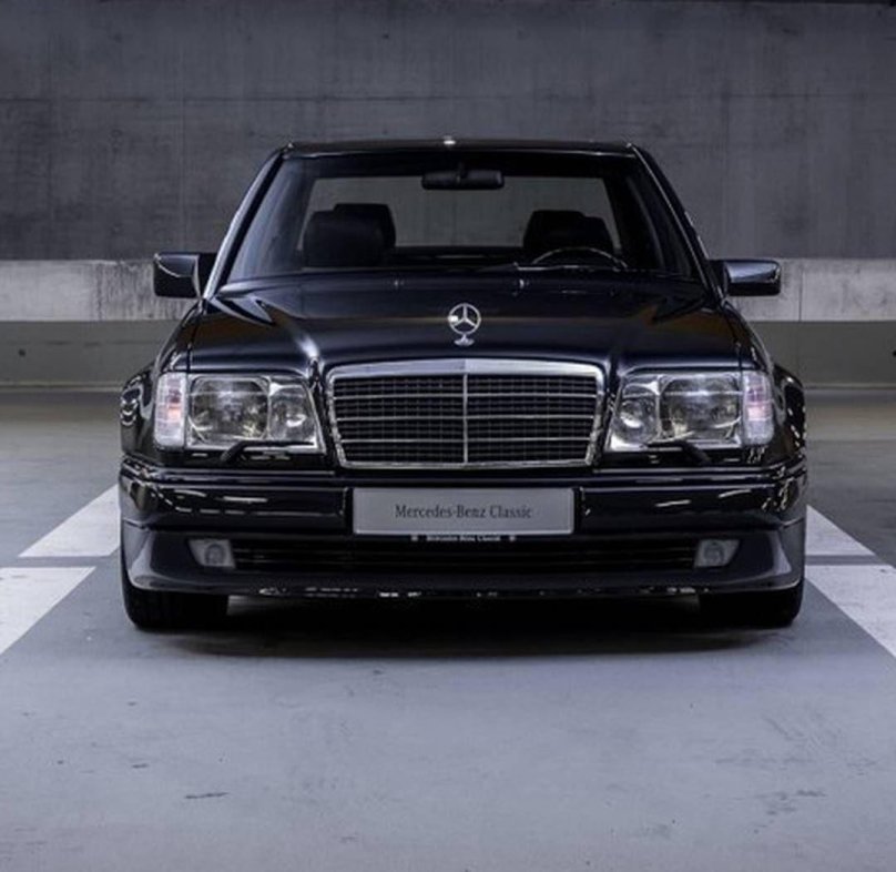 Mercedes-Benz w124