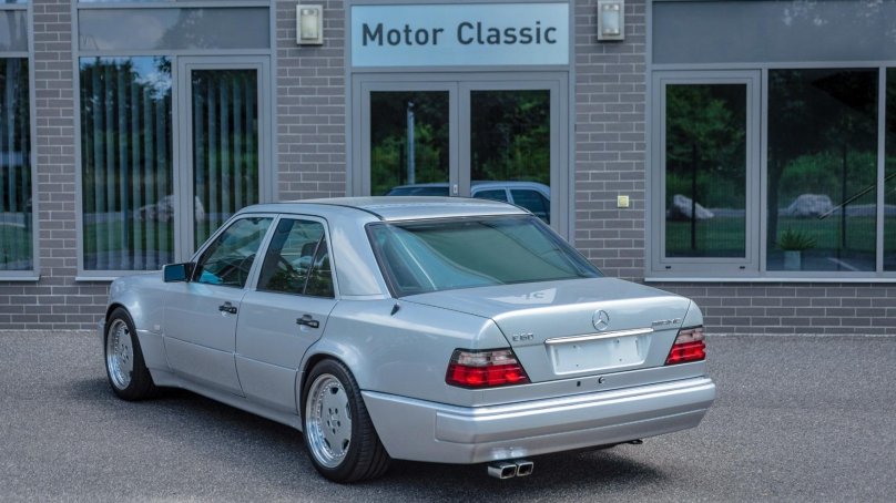 Mercedes w124 e60 AMG