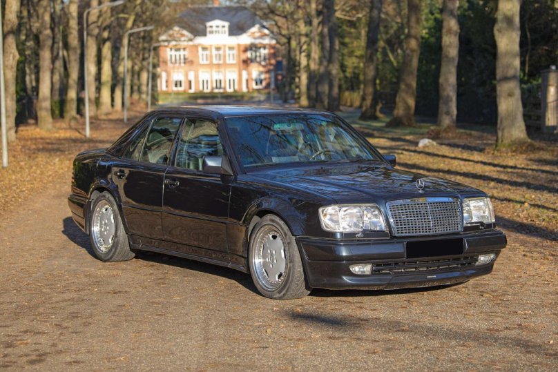 Редкие экземпляры Мерседес