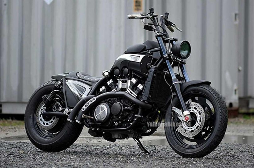 Yamaha Vmax 1200 Custom