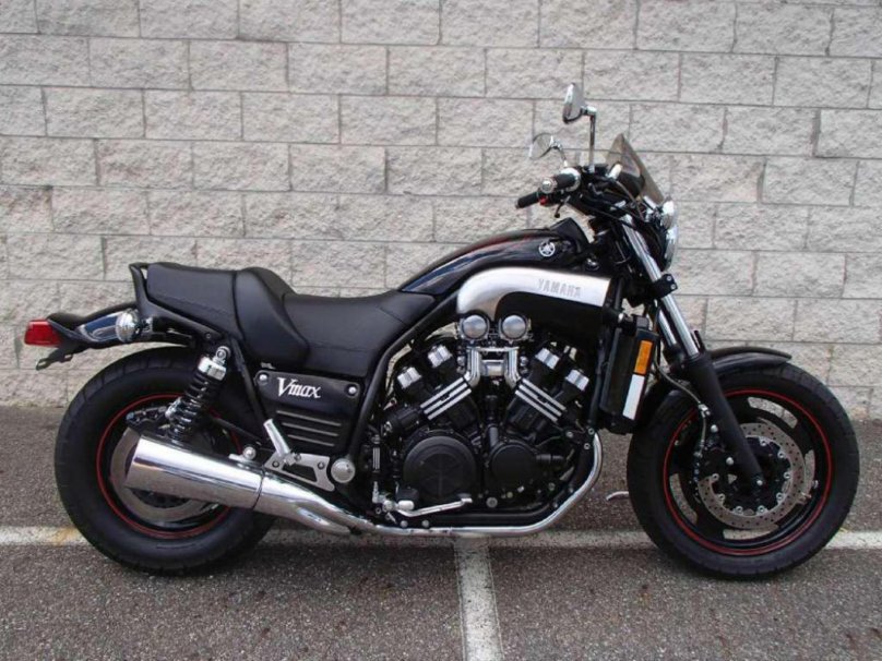 Ямаха Вимакс 1200