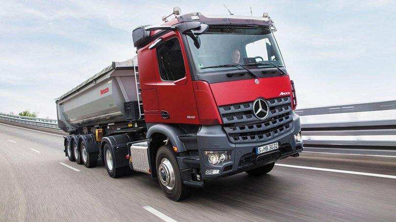 Mercedes-Benz Arocs