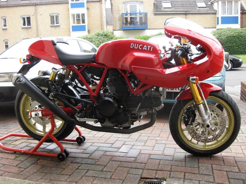 Ducati Sport 1000s